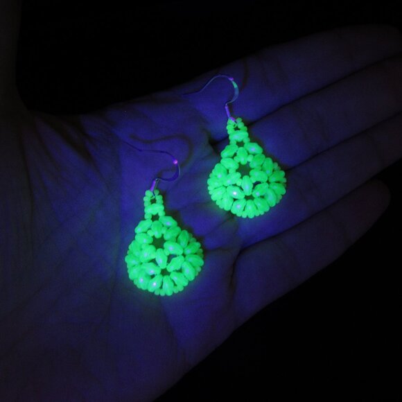 Handwoven UG superduo earrings - Picture 1 of 10